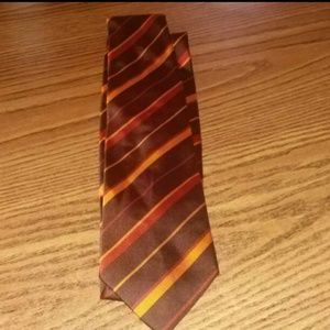 Daniel Milano men's Brown, red ,and gold necktie